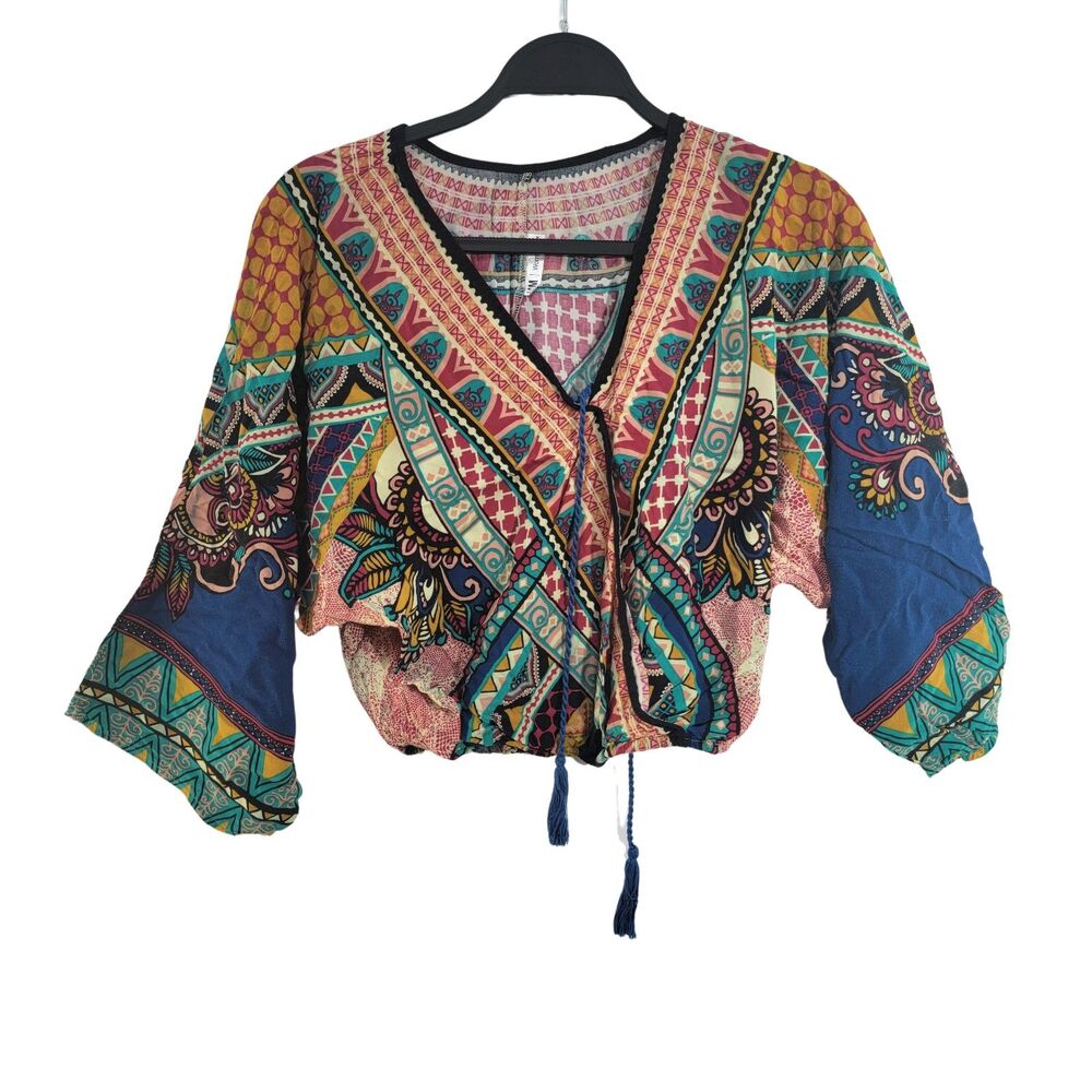 IAM Woman Multicolor Patterned Blouse Bell Sleeves V-Neck Braided Rope Top M